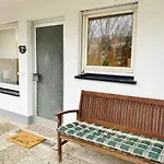 Aussen Pfui - Innen Hui Apartamento *