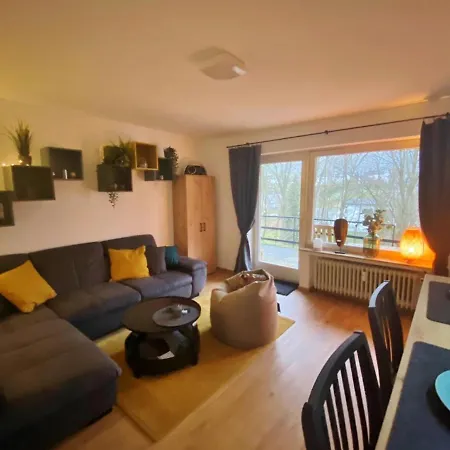 Apartment Aussen Pfui - Innen Hui *