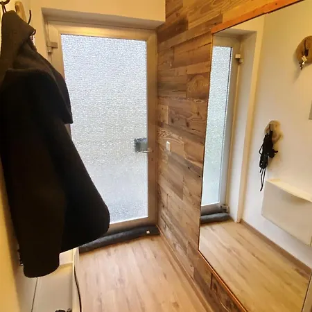 Appartement Aussen Pfui - Innen Hui *